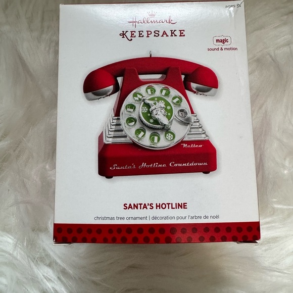 Hallmark Keepsake Red Rotary Santa’s Hotline Phone Christmas Tree Ornament - Picture 1 of 2